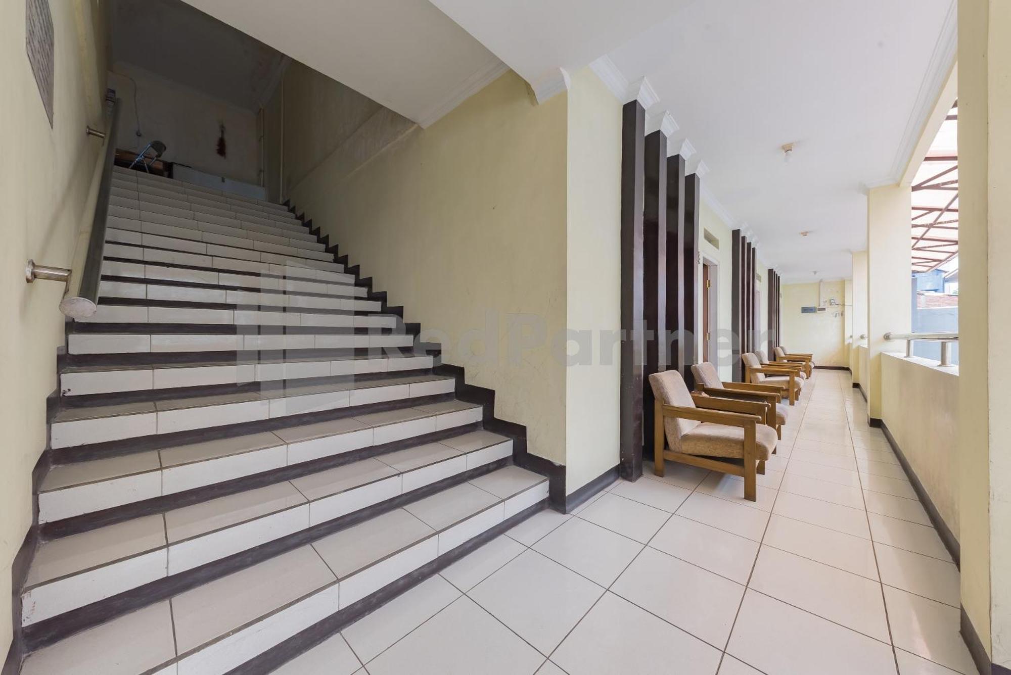 Homestay Pkpn Garut Mitra Reddoorz Luaran gambar